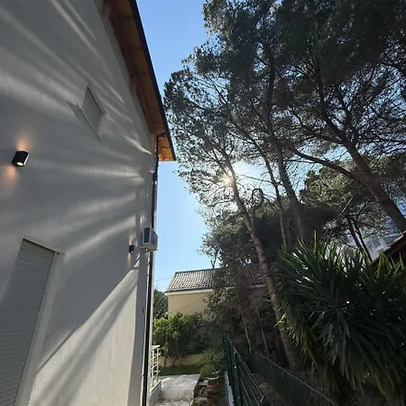 The Horizon Apartament Golem (Tirana)